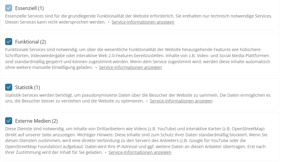 Screenshot der final konfigurierten Service-Gruppen im Cookie-Banner. Die vier Kategorien sind aufgelistet: 'Essenziell' mit einem Service, 'Funktional' mit zwei Services, 'Statistik' mit einem Service und 'Externe Medien' mit zwei Services.